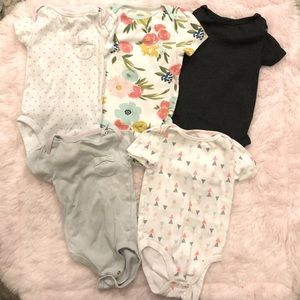 5 Cloud Island onesies- 12 months